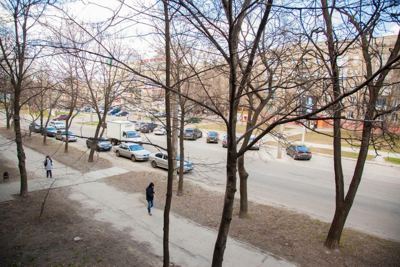Semi-Luxury Apt On 82 Nezalezhnoi Ukrаiny Street Near Intourist Hotel Zaporizhia 外观 照片